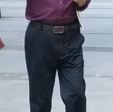 中年皮鞋皮带黑西裤衬衫胖熊图片