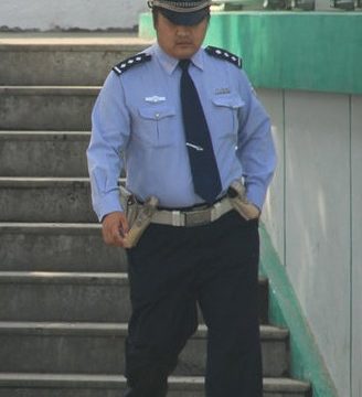 中年制服帽子皮鞋皮带领带蓝衬衫黑西裤胖熊图片
